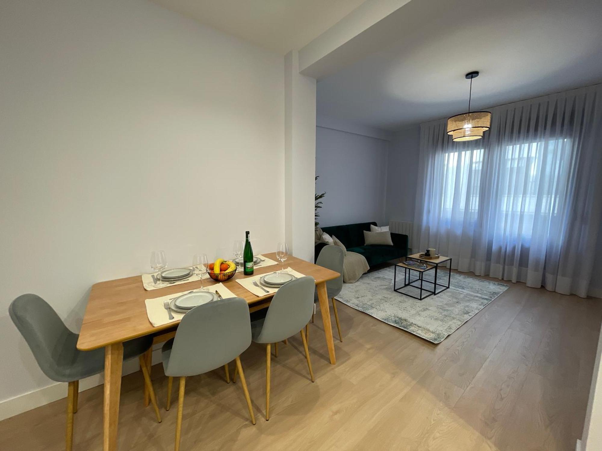 Byandreea Apartaments Etxebi เกร์นีกา อี ลูโน ภายนอก รูปภาพ