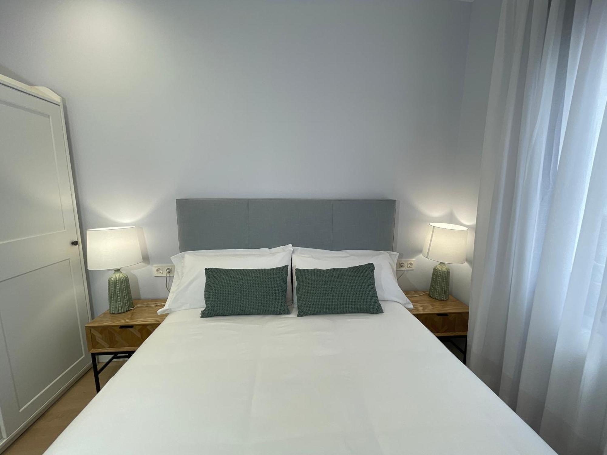 Byandreea Apartaments Etxebi เกร์นีกา อี ลูโน ภายนอก รูปภาพ