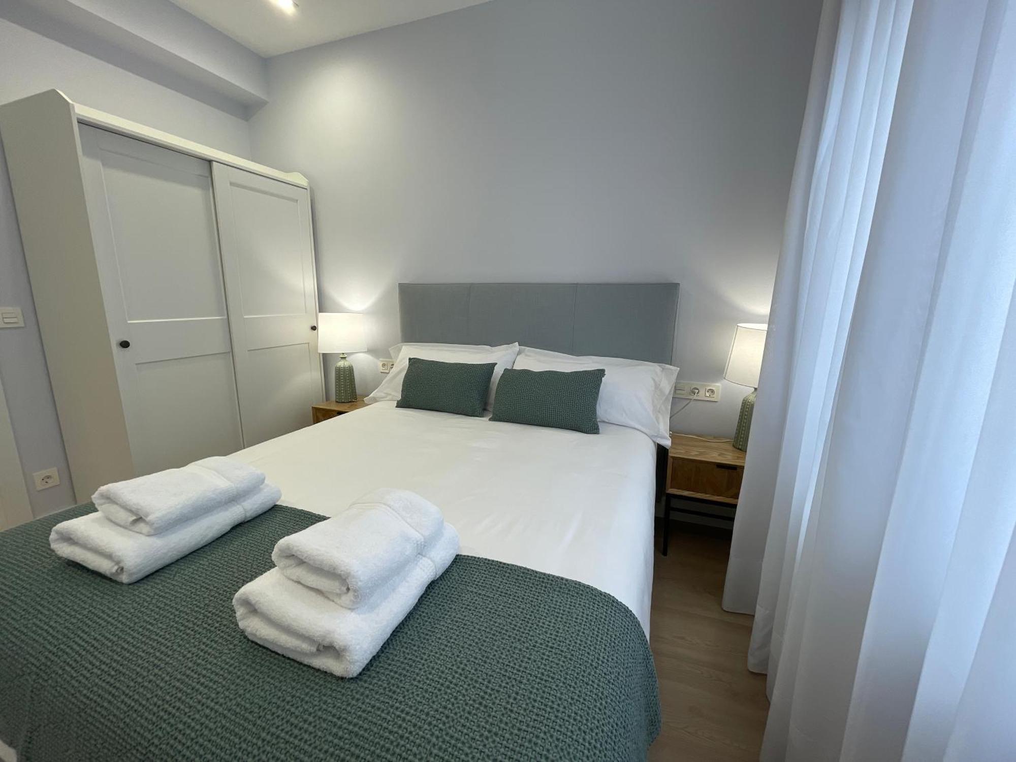Byandreea Apartaments Etxebi เกร์นีกา อี ลูโน ภายนอก รูปภาพ