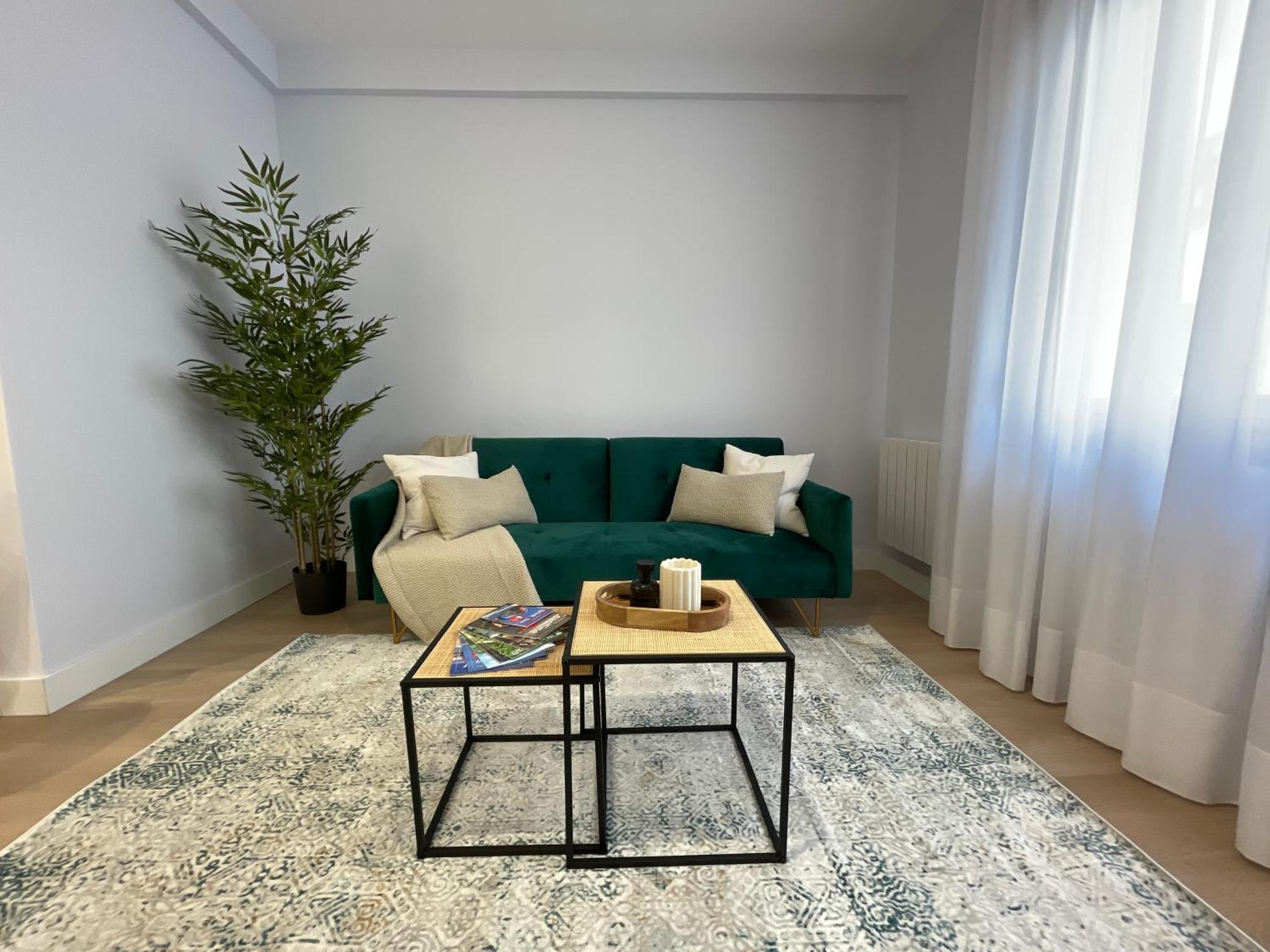 Byandreea Apartaments Etxebi เกร์นีกา อี ลูโน ภายนอก รูปภาพ