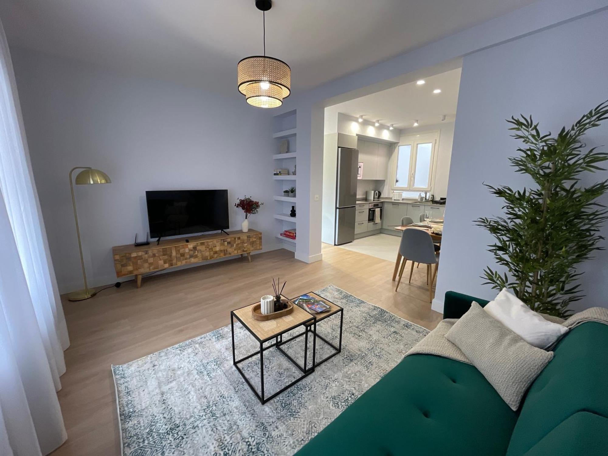 Byandreea Apartaments Etxebi เกร์นีกา อี ลูโน ภายนอก รูปภาพ